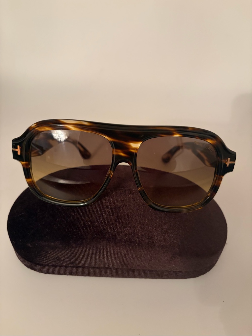 Tom Ford Rhonda Tortoiseshell Havana Smoke Pilot Sunglasses New $620 2026